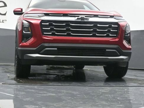 New 2026 Chevrolet Equinox LT w/ Convenience Package II image 3