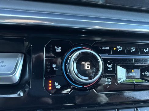 Used 2025 GMC Sierra 2500 Denali Ultimate image 39