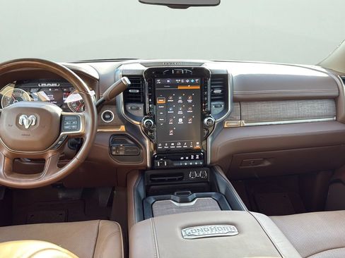 Used 2022 RAM 2500 Limited AWD/4WD image 21