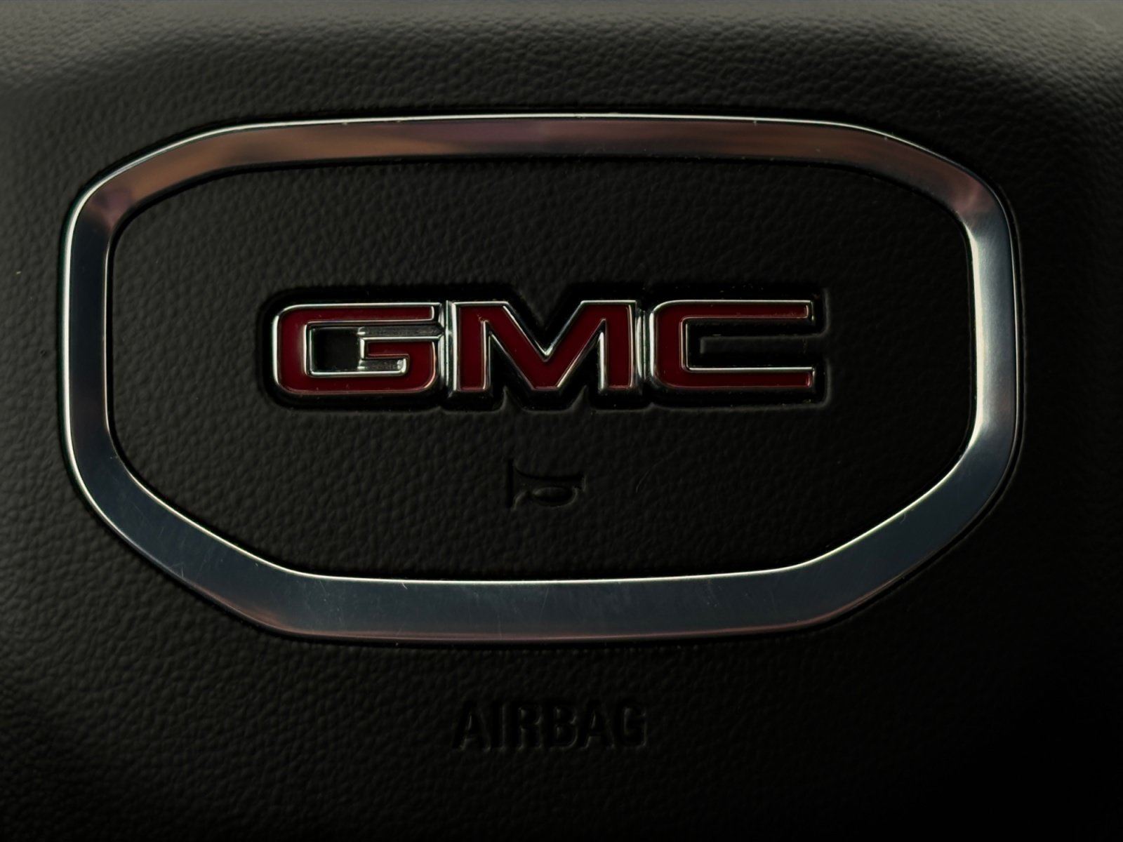 Used 2024 GMC Sierra 1500 SLT AWD/4WD image 25