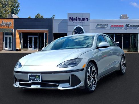 Used 2023 Hyundai Ioniq 6 SEL w/ Cargo Package AWD/4WD image 9