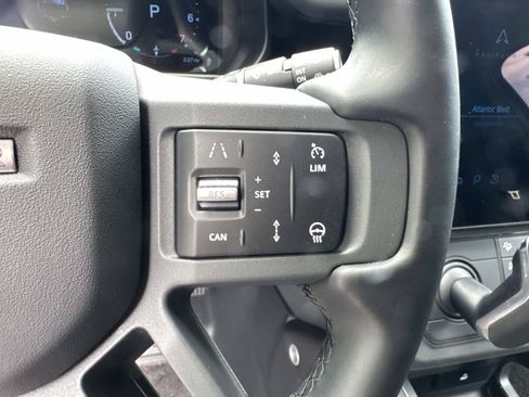 Certified 2026 Land Rover Defender 110 S AWD/4WD image 29