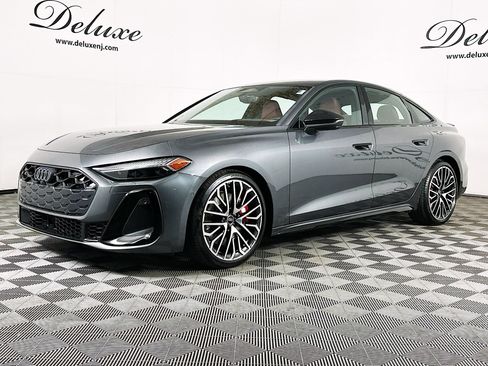 Used 2025 Audi S5 Premium Plus w/ Premium Plus Package AWD/4WD image 3