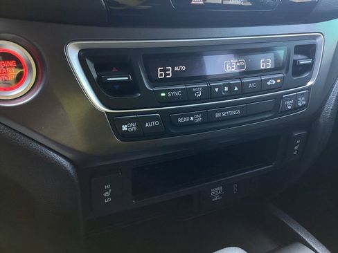 Used 2017 Honda Ridgeline RTL-T image 15