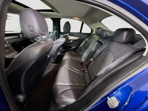 Used 2019 Mercedes-Benz C 300 Sedan image 24