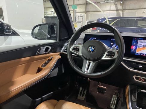 Used 2025 BMW X5 M60i w/ Executive Package AWD/4WD image 3