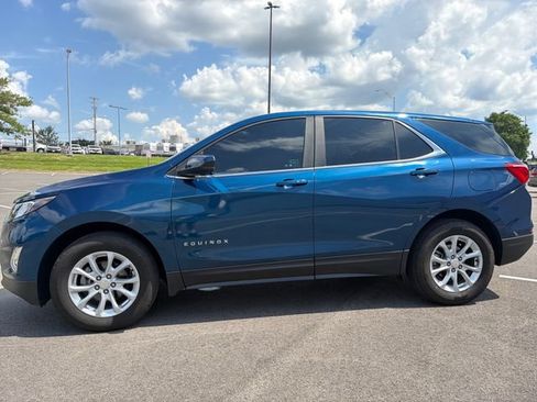 Used 2021 Chevrolet Equinox LT FWD image 3