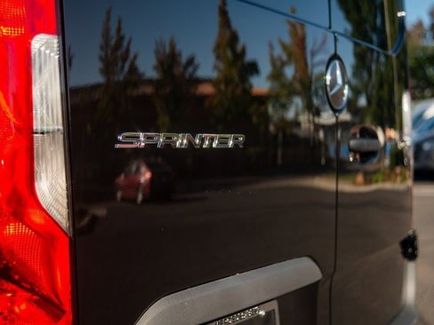 New 2025 Mercedes-Benz Sprinter 2500 image 17