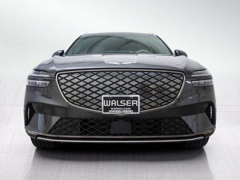 Used 2025 Genesis Electrified GV70 w/ Prestige Package AWD/4WD image 2