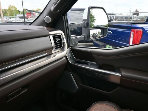 Used 2023 Ford F350 King Ranch w/ FX4 Off-Road Package AWD/4WD image 23