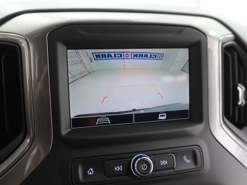 Used 2025 Chevrolet Silverado 1500 Custom Trail Boss AWD/4WD image 14