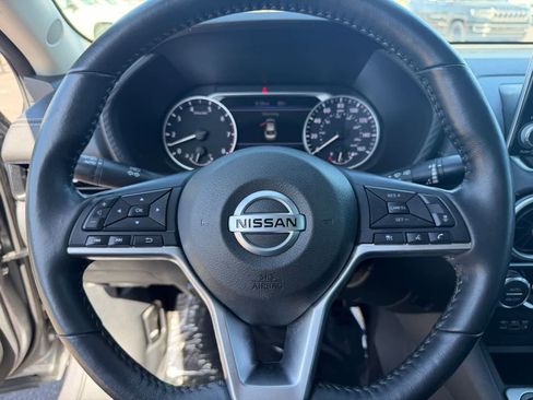 Certified 2022 Nissan Sentra SV w/ All-Weather Package FWD image 17