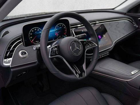 New 2026 Mercedes-Benz E 350 4MATIC Sedan image 19