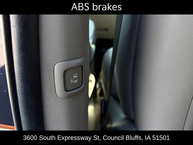 Used 2020 Kia Sedona LX FWD image 26