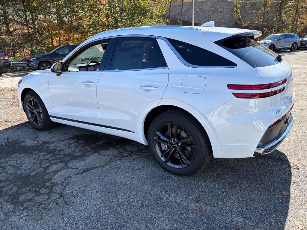 New 2027 Genesis GV70 2.5T Select AWD/4WD image 3