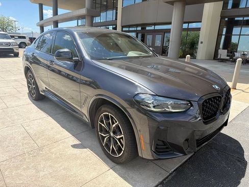 Used 2024 BMW X4 xDrive30i w/ Premium Package AWD/4WD image 8