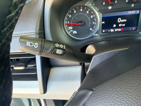 Used 2024 GMC Terrain SLT AWD/4WD image 40