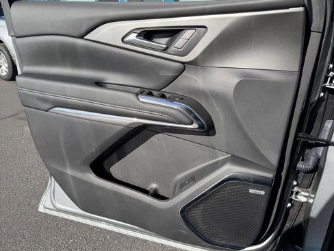 New 2026 Chevrolet Traverse LT w/ Enhanced Driving Package image 10