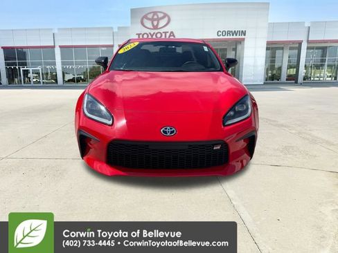 Certified 2023 Toyota GR86 Premium w/ ALL Weather Mat Package (TMS) image 8