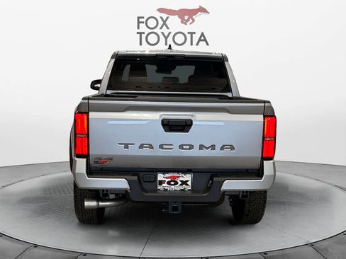 New 2025 Toyota Tacoma TRD Off-Road AWD/4WD image 4
