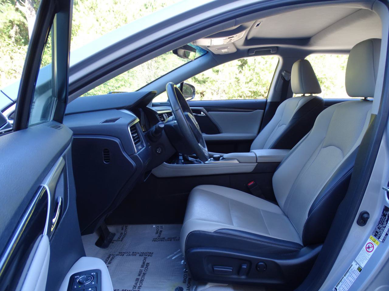 Used 2019 Lexus RX 350 FWD w/ Accessory Package image 10