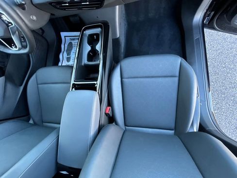 Used 2023 Volkswagen ID.4 Pro S image 40