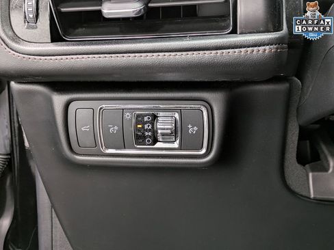 Used 2022 Lincoln Aviator AWD w/ Premium Package image 21