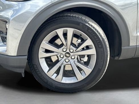 Used 2026 Ford Explorer Active w/ Active Comfort Package AWD/4WD image 50