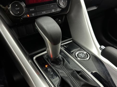 Used 2023 Mitsubishi Eclipse Cross ES image 13