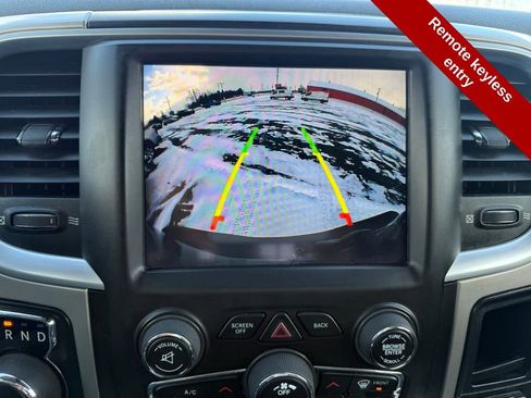 Used 2019 RAM 1500 Classic SLT w/ Black Appearance Group image 30