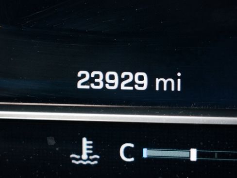 Used 2024 Chevrolet Silverado 2500 High Country w/ High Country Premium Package image 23