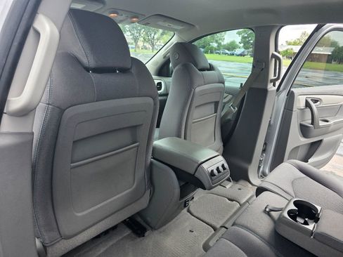 Used 2017 Chevrolet Traverse LS image 30