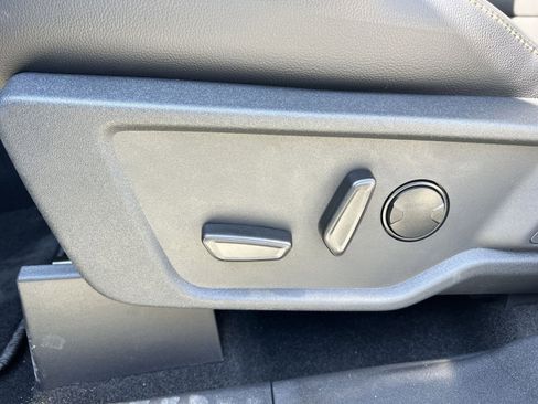 New 2026 Ford Bronco Badlands AWD/4WD image 14