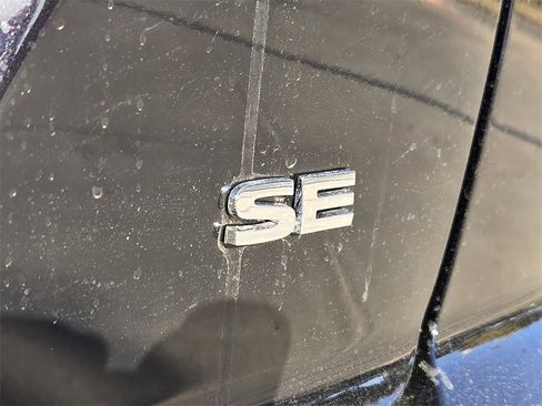 New 2026 Mitsubishi Eclipse Cross SE image 8