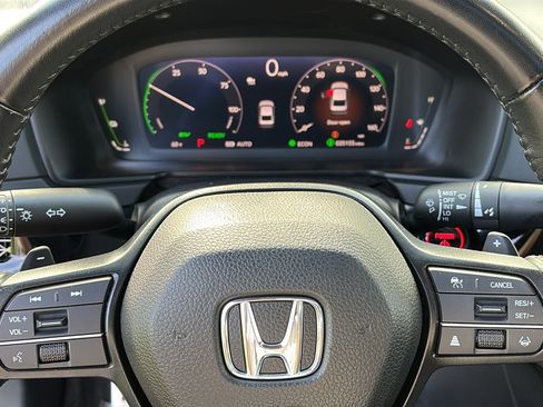 Used 2024 Honda Accord Sport image 13