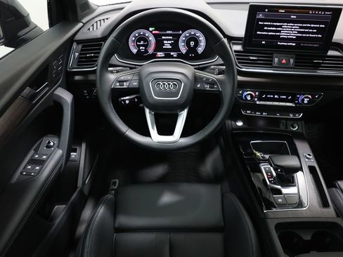Certified 2023 Audi Q5 2.0T Premium Plus w/ Premium Plus Package AWD/4WD image 16