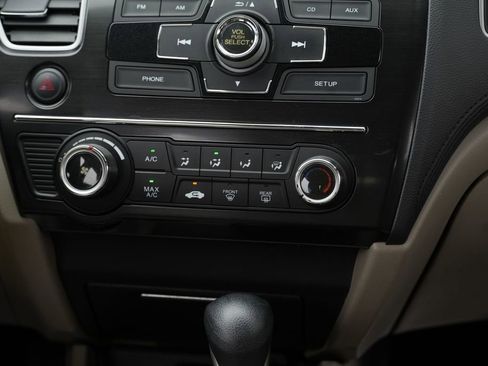 Used 2013 Honda Civic LX image 38