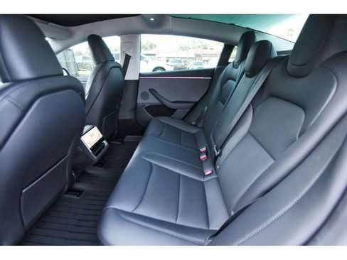 Used 2025 Tesla Model 3 RWD image 14