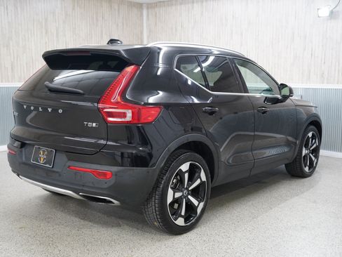 Used 2019 Volvo XC40 T5 Inscription image 10