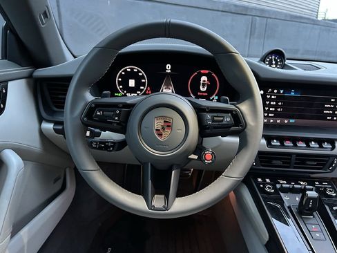 Certified 2026 Porsche 911 Carrera GTS image 25