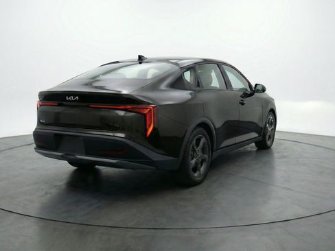 Used 2025 Kia K4 FWD image 9