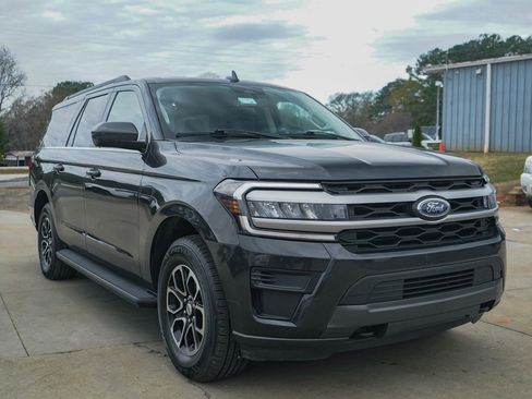 Used 2023 Ford Expedition Max XLT image 36