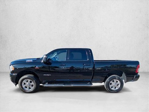Used 2024 RAM 3500 Big Horn w/ Sport Appearance Package image 9