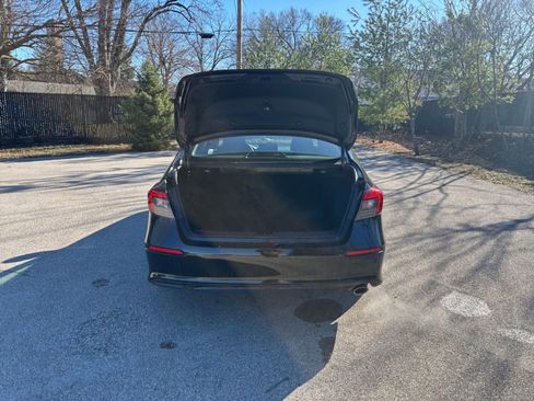 Used 2025 Honda Civic Sport image 29