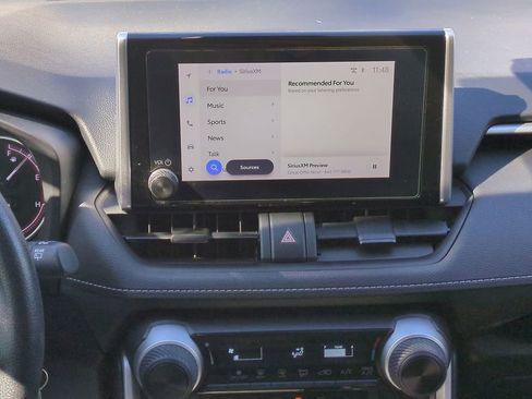 Used 2023 Toyota RAV4 LE image 17