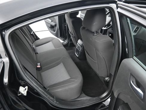 Used 2023 Dodge Charger SXT RWD image 22