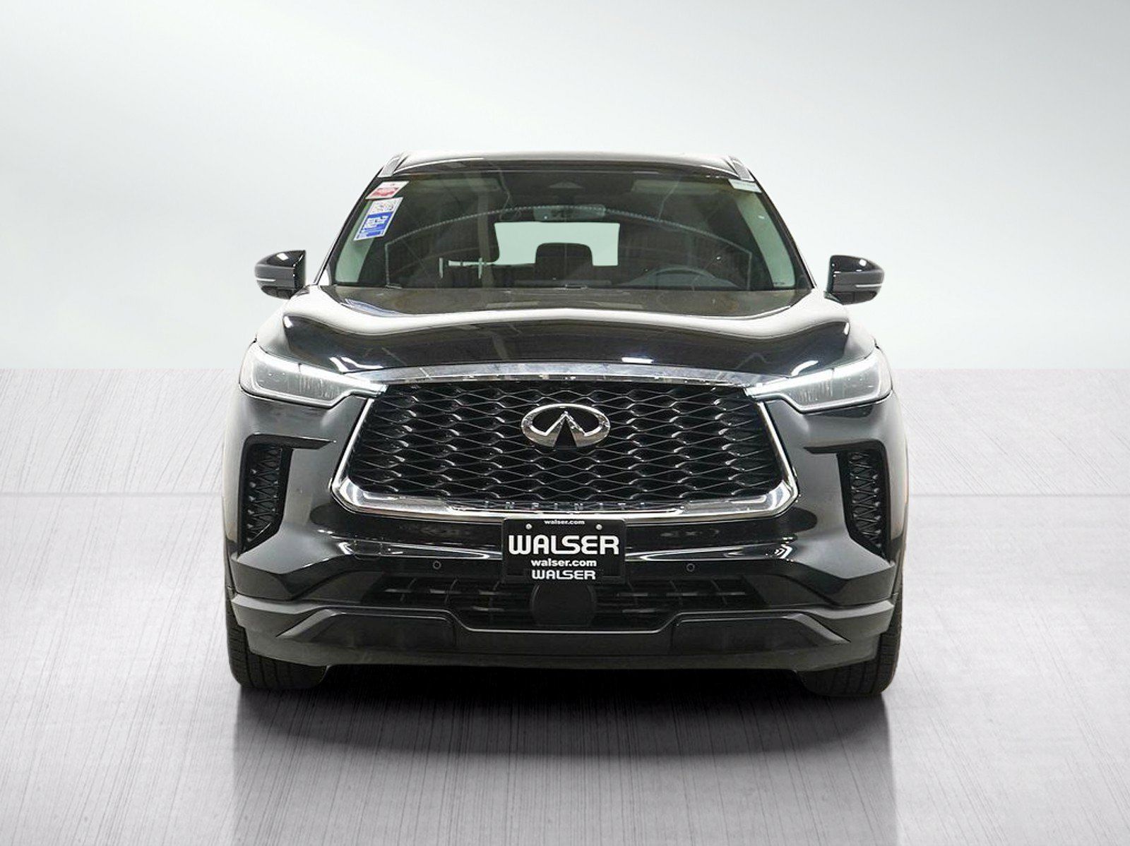 Used 2025 INFINITI QX60 Luxe AWD/4WD image 8