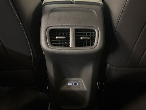 Used 2023 Buick Envision Preferred AWD/4WD image 35