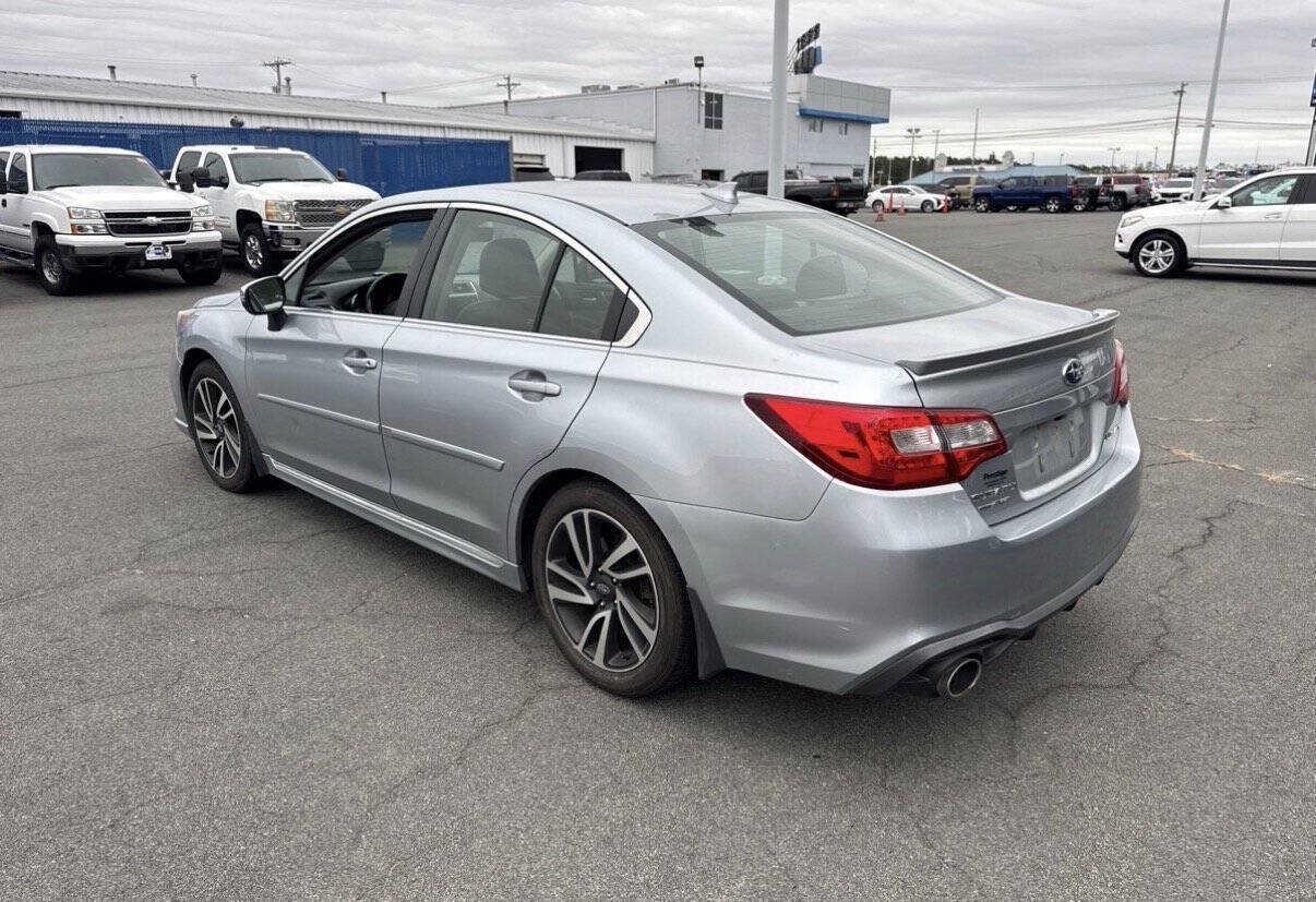 Used 2019 Subaru Legacy 2.5i Sport AWD/4WD image 6