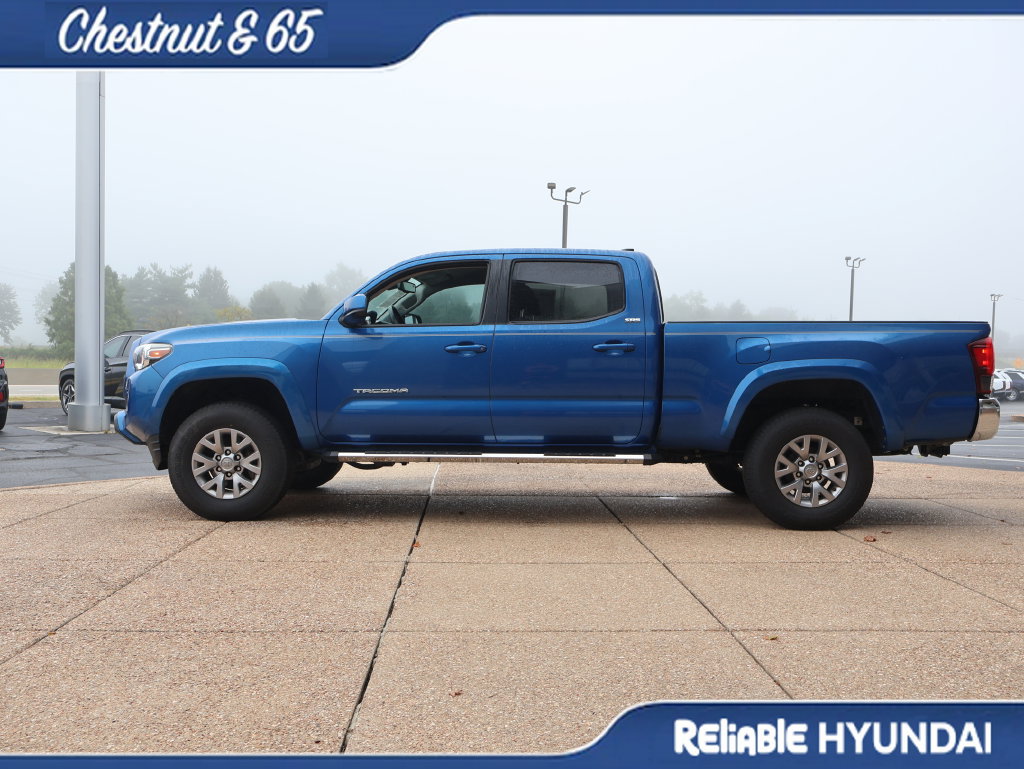 Used 2018 Toyota Tacoma SR5 RWD image 3